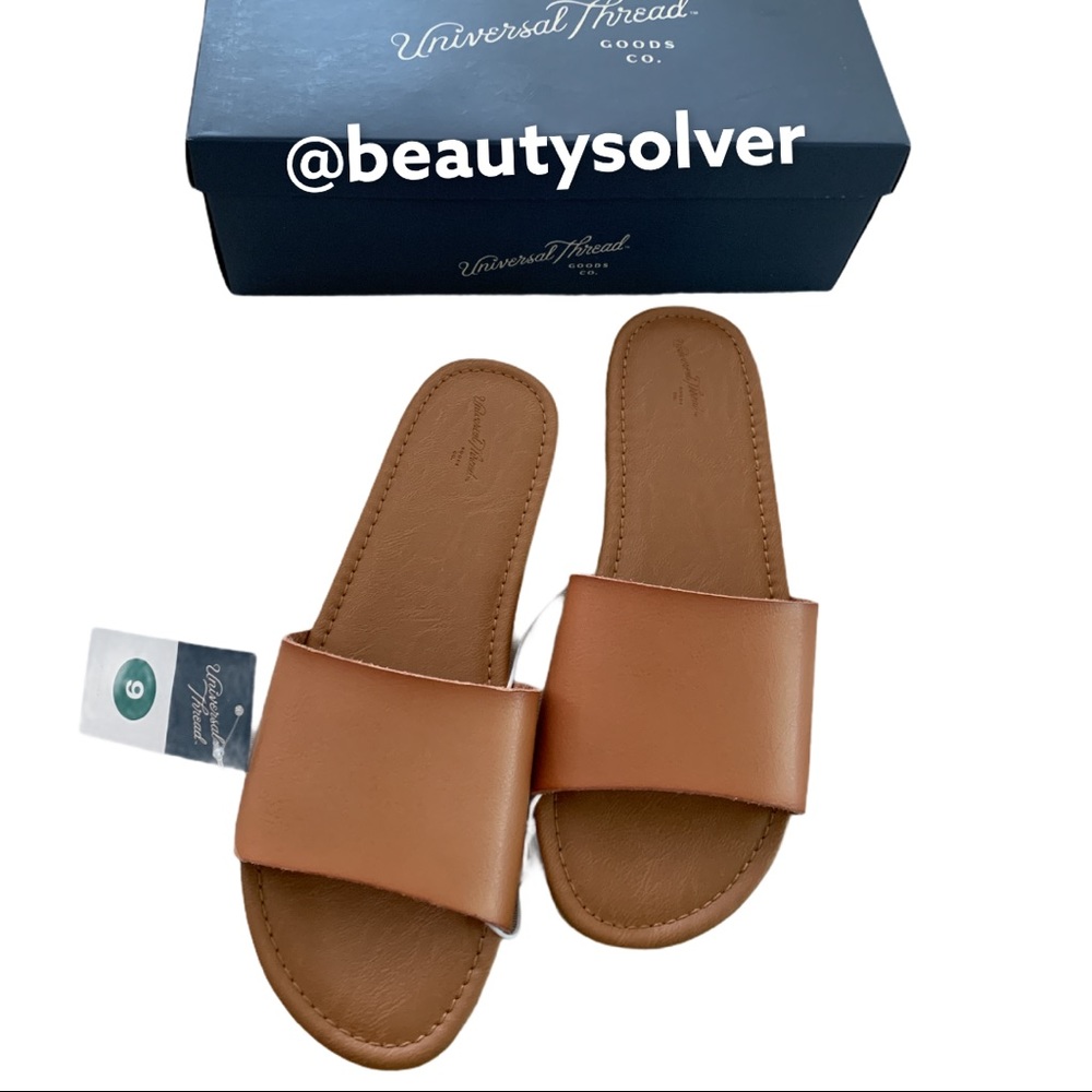 Universal Thread • Women’s Sandals Kora